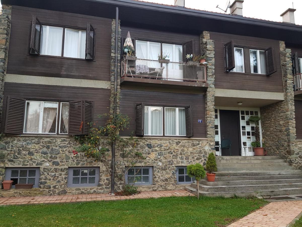 Kamena Kuca Daire Pozega Dış mekan fotoğraf